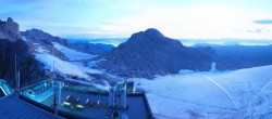 Archived image Panoramic webcam view at the Dachstein Glacier 03:00