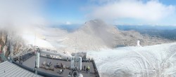 Archiv Foto Webcam Dachstein Gletscher: Panoramablick von der Bergstation 09:00