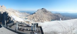 Archiv Foto Webcam Dachstein Gletscher: Panoramablick von der Bergstation 07:00
