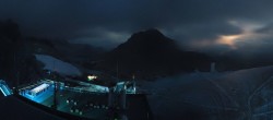 Archived image Panoramic webcam view at the Dachstein Glacier 23:00