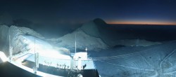 Archiv Foto Webcam Dachstein Gletscher: Panoramablick von der Bergstation 03:00