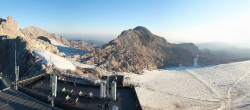 Archiv Foto Webcam Dachstein Gletscher: Panoramablick von der Bergstation 06:00