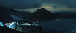 Archiv Foto Webcam Dachstein Gletscher: Panoramablick von der Bergstation 23:00