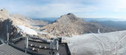 Archiv Foto Webcam Dachstein Gletscher: Panoramablick von der Bergstation 07:00