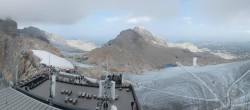 Archiv Foto Webcam Dachstein Gletscher: Panoramablick von der Bergstation 11:00