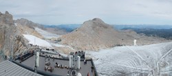 Archiv Foto Webcam Dachstein Gletscher: Panoramablick von der Bergstation 08:00