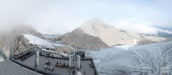 Archiv Foto Webcam Dachstein Gletscher: Panoramablick von der Bergstation 10:00
