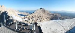 Archiv Foto Webcam Dachstein Gletscher: Panoramablick von der Bergstation 07:00