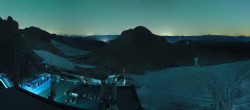 Archiv Foto Webcam Dachstein Gletscher: Panoramablick von der Bergstation 03:00