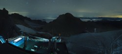 Archived image Panoramic webcam view at the Dachstein Glacier 23:00