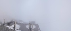 Archiv Foto Webcam Dachstein Gletscher: Panoramablick von der Bergstation 17:00