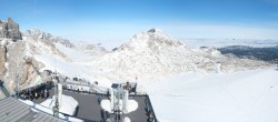Archiv Foto Webcam Dachstein Gletscher: Panoramablick von der Bergstation 11:00