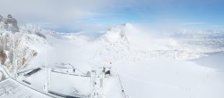 Archiv Foto Webcam Dachstein Gletscher: Panoramablick von der Bergstation 09:00
