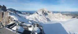 Archiv Foto Webcam Dachstein Gletscher: Panoramablick von der Bergstation 13:00
