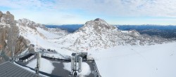 Archiv Foto Webcam Dachstein Gletscher: Panoramablick von der Bergstation 07:00