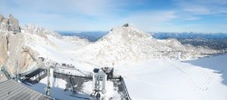 Archiv Foto Webcam Dachstein Gletscher: Panoramablick von der Bergstation 09:00