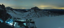 Archiv Foto Webcam Dachstein Gletscher: Panoramablick von der Bergstation 01:00