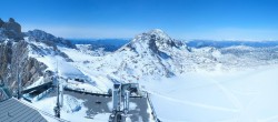Archiv Foto Webcam Dachstein Gletscher: Panoramablick von der Bergstation 01:00