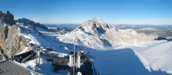 Archived image Panoramic webcam view at the Dachstein Glacier 13:00
