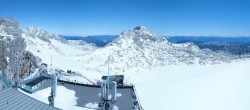 Archived image Panoramic webcam view at the Dachstein Glacier 23:00