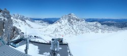 Archived image Panoramic webcam view at the Dachstein Glacier 01:00