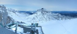 Archiv Foto Webcam Dachstein Gletscher: Panoramablick von der Bergstation 04:00