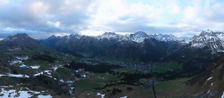 Archiv Foto Webcam Lech-Zürs: Kriegerhorn Panoramablick 05:00