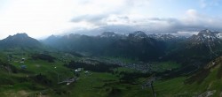 Archiv Foto Webcam Lech-Zürs: Kriegerhorn Panoramablick 05:00
