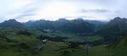 Archiv Foto Webcam Lech-Zürs: Kriegerhorn Panoramablick 05:00