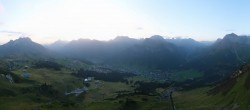 Archiv Foto Webcam Lech-Zürs: Kriegerhorn Panoramablick 05:00