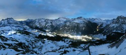 Archiv Foto Webcam Lech-Zürs: Kriegerhorn Panoramablick 23:00
