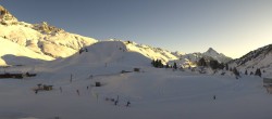 Archived image Webcam Panoramic view Salober base station 02:00