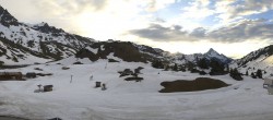 Archived image Webcam Panoramic view Salober base station 05:00