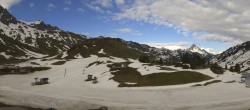 Archived image Webcam Panoramic view Salober base station 17:00