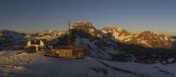 Archiv Foto Webcam Warth Schröcken - Panorama Saloberjet 05:00