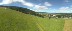Archiv Foto Webcam Oberwiesenthal - Blick auf Skihang und Ort 13:00