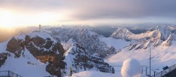 Archived image Webcam Panoramic View Zugspitze 00:00