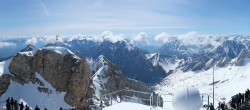 Archiv Foto Webcam Zugspitze: Panoramablick vom Gipfel 09:00