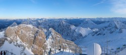 Archiv Foto Webcam Zugspitze: Panoramablick vom Gipfel 15:00