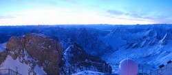 Archived image Webcam Panoramic View Zugspitze 06:00