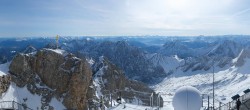 Archiv Foto Webcam Zugspitze: Panoramablick vom Gipfel 09:00