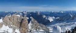 Archiv Foto Webcam Zugspitze: Panoramablick vom Gipfel 13:00