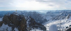 Archiv Foto Webcam Zugspitze: Panoramablick vom Gipfel 07:00