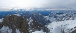 Archived image Webcam Panoramic View Zugspitze 07:00
