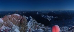 Archiv Foto Webcam Zugspitze: Panoramablick vom Gipfel 01:00