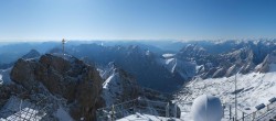 Archiv Foto Webcam Zugspitze: Panoramablick vom Gipfel 07:00