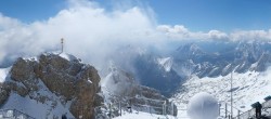 Archiv Foto Webcam Zugspitze: Panoramablick vom Gipfel 09:00
