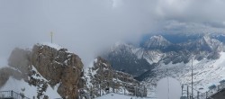 Archiv Foto Webcam Zugspitze: Panoramablick vom Gipfel 15:00