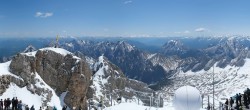 Archiv Foto Webcam Zugspitze: Panoramablick vom Gipfel 11:00