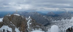 Archiv Foto Webcam Zugspitze: Panoramablick vom Gipfel 11:00